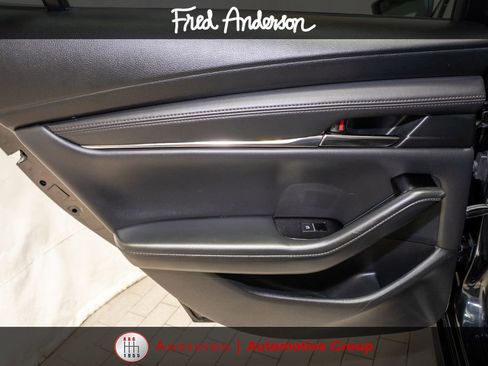Used 2024 MAZDA MAZDA3 s FWD image 9