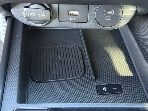 New 2025 Hyundai Elantra Sport image 12