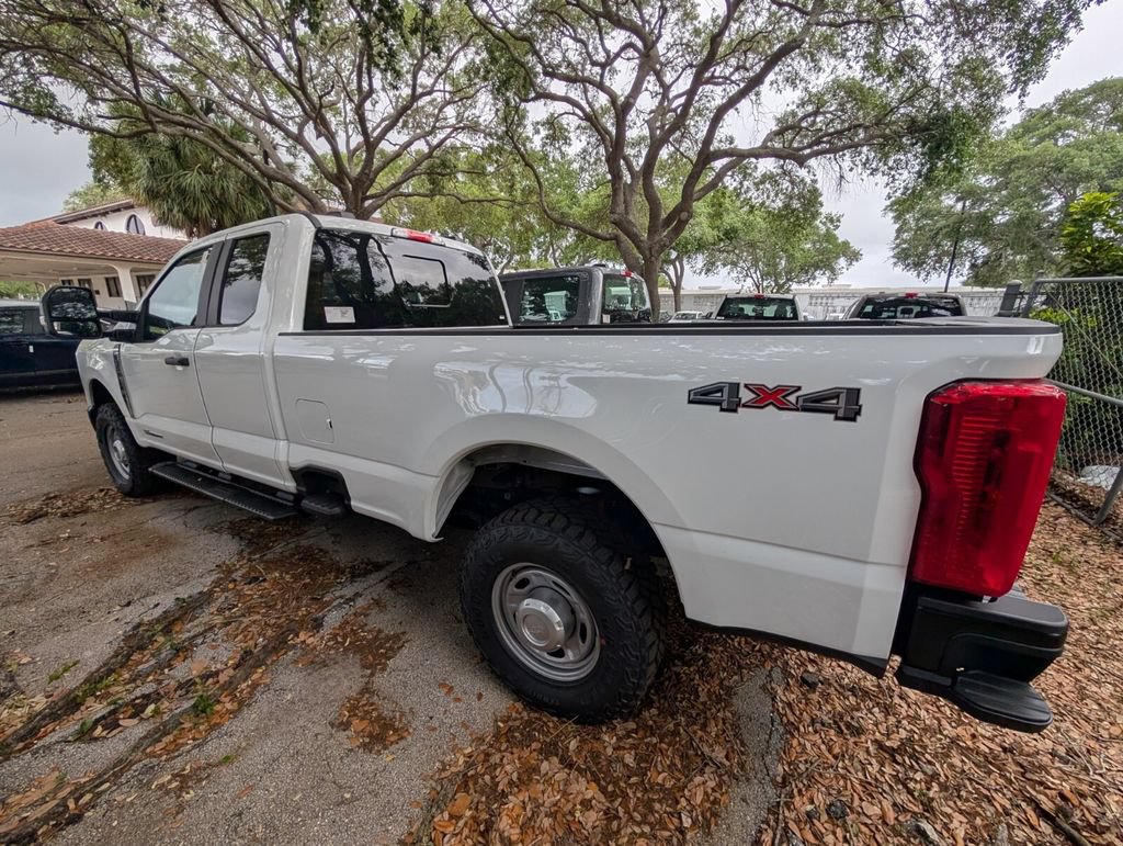 New 2026 Ford F350 XL w/ XL Off-Road Package AWD/4WD image 10
