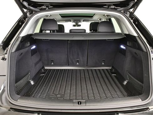 Certified 2023 Audi Q5 2.0T Premium w/ Convenience Package image 56