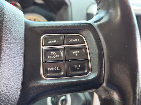 Used 2017 RAM 1500 Big Horn AWD/4WD image 26