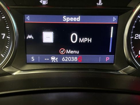Certified 2022 GMC Terrain AT4 w/ Infotainment Package II AWD/4WD image 15