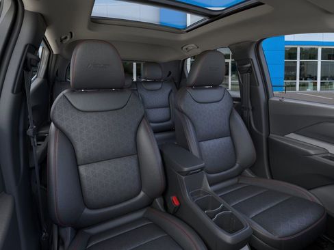 New 2027 Chevrolet Bolt RS w/ Technology Package FWD image 19