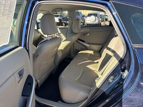 Used 2014 Toyota Prius Four image 25
