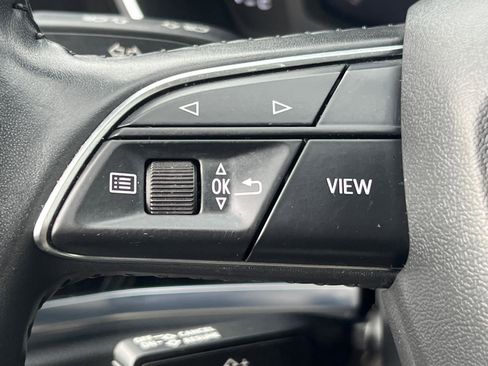 Used 2020 Audi Q3 2.0T Premium w/ Convenience Package image 25