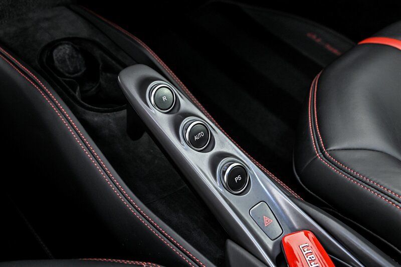 Used 2022 Ferrari F8 Tributo RWD image 36