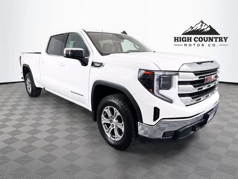 Used 2023 GMC Sierra 1500 SLE w/ X31 Off-Road Package AWD/4WD image 1
