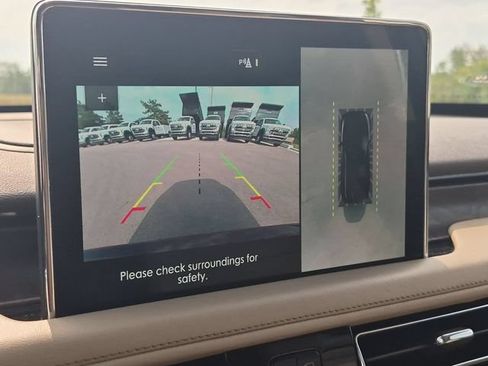 Used 2022 Lincoln Aviator Reserve w/ Equipment Group 201A AWD/4WD image 27
