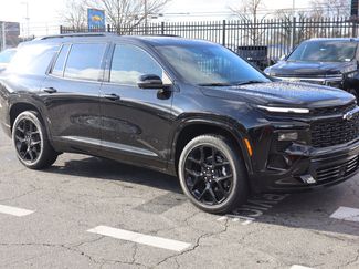 Used 2026 Chevrolet Traverse RS video 2