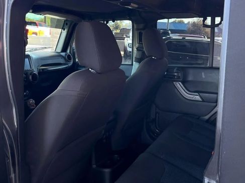 Used 2017 Jeep Wrangler Unlimited Sport image 39