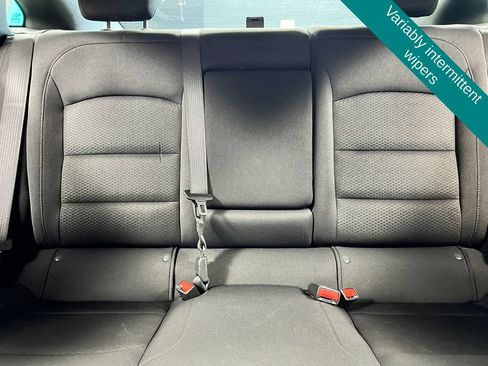 Used 2025 Chevrolet Malibu LT FWD image 16