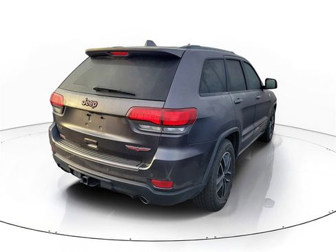 Used 2017 Jeep Grand Cherokee Trailhawk image 4