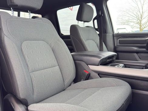 Certified 2024 RAM 1500 Big Horn image 28