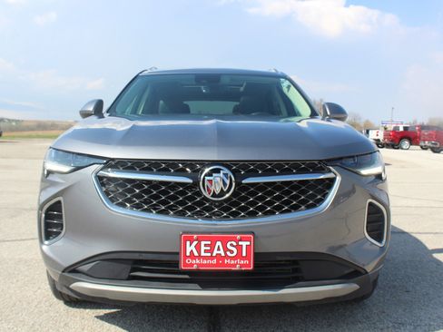 Used 2022 Buick Envision Avenir w/ Technology Package II FWD image 6