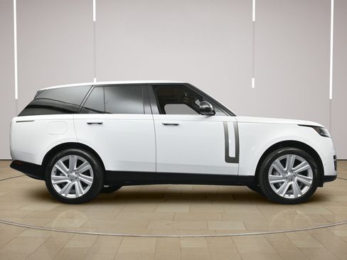 Used 2023 Land Rover Range Rover SE AWD/4WD image 28