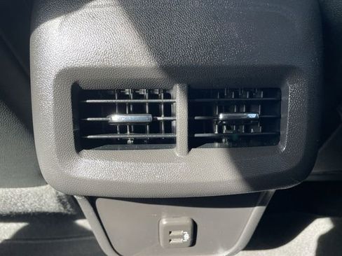 Used 2023 GMC Terrain SLT FWD image 20