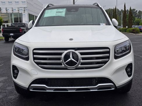 New 2026 Mercedes-Benz GLB 250 4MATIC image 9