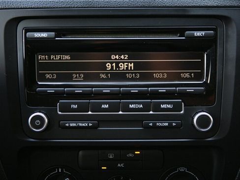 Used 2013 Volkswagen Jetta S FWD image 19