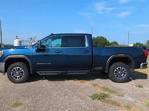 Certified 2023 GMC Sierra 2500 SLE w/ SLE Value Package; image 5