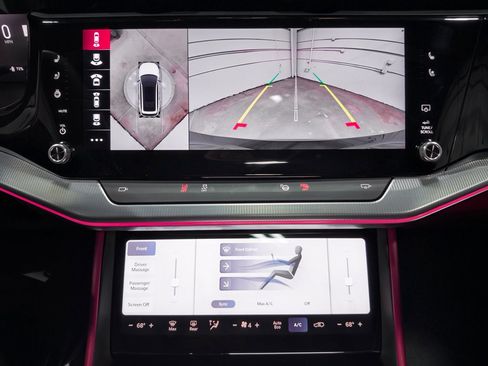 Used 2025 Jeep Wagoneer S Launch Edition image 15