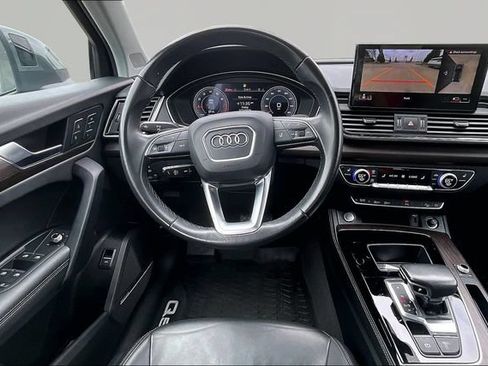 Used 2023 Audi Q5 2.0T Premium Plus w/ Premium Plus Package AWD/4WD image 5
