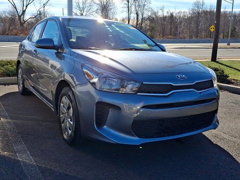 Used 2019 Kia Rio S image 1