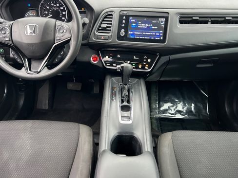 Used 2022 Honda HR-V EX image 12