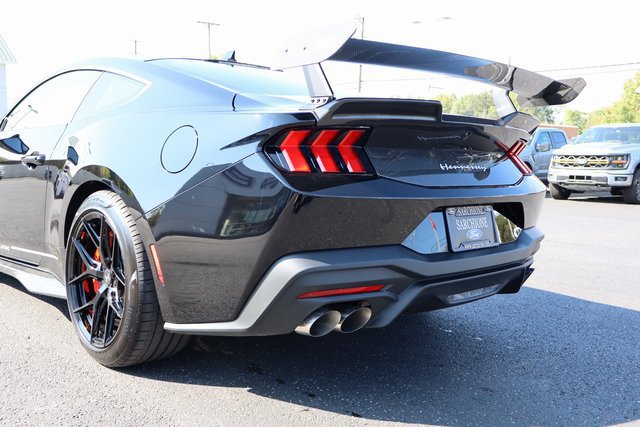 New 2025 Ford Mustang GT Premium w/ GT Performance Package RWD image 18