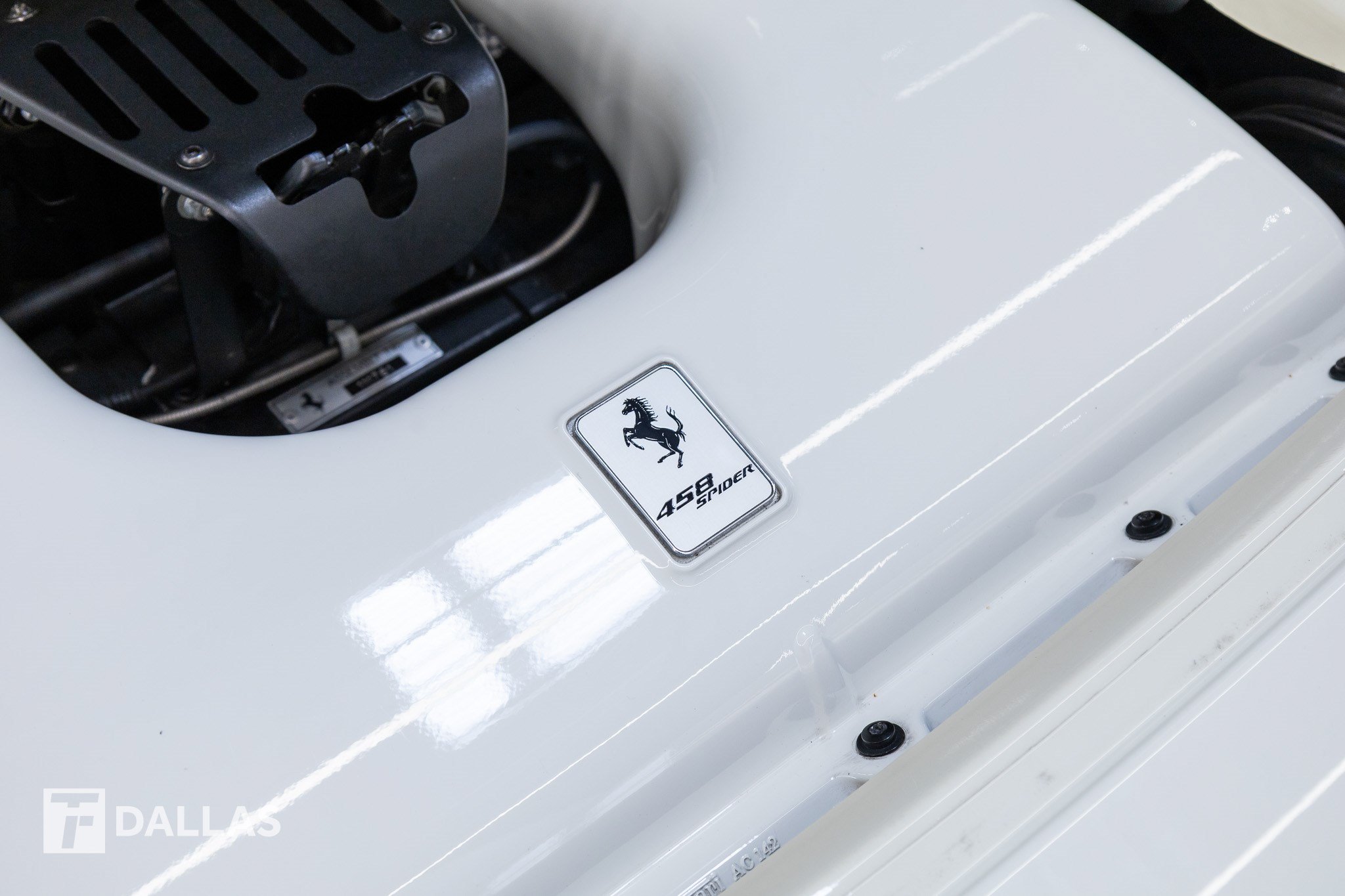 Used 2013 Ferrari 458 Spider RWD image 14