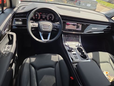 Used 2023 Audi Q7 3.0T Premium Plus image 8
