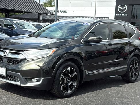 Used 2017 Honda CR-V Touring image 4