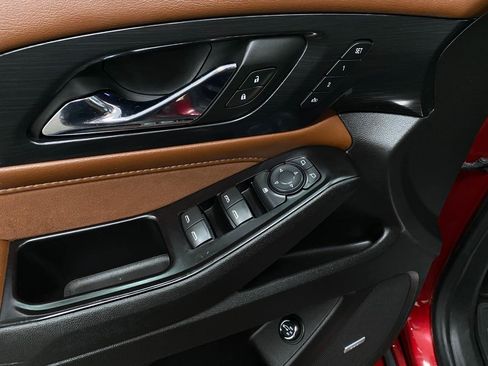 Used 2018 Chevrolet Traverse High Country w/ LPO, 'HIT The Road' Package image 33