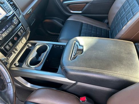 Used 2018 Nissan Titan Platinum Reserve w/ Platinum Utility Package image 20