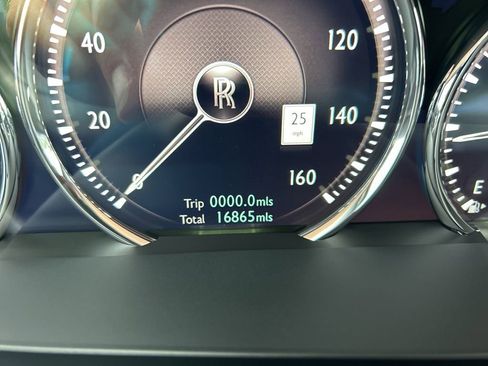 Used 2023 Rolls-Royce Ghost AWD/4WD image 27