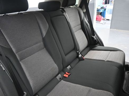 Used 2021 Nissan Rogue S image 19