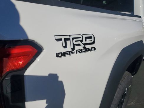 New 2025 Toyota Tacoma TRD Off-Road image 10