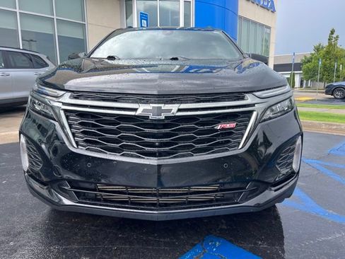 Used 2023 Chevrolet Equinox RS w/ RS Leather Package AWD/4WD image 3