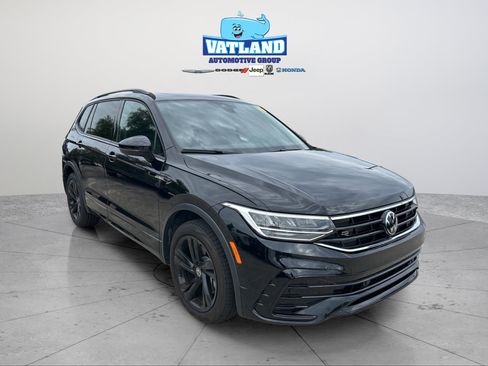 Used 2024 Volkswagen Tiguan SE R-Line FWD image 26
