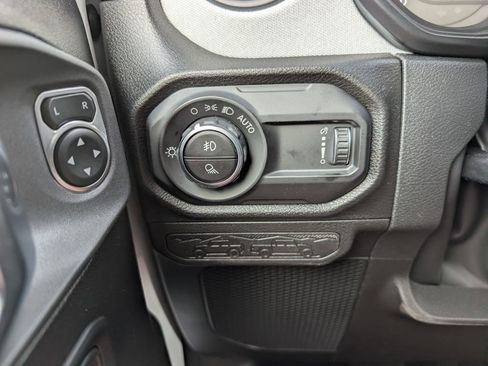 New 2026 Jeep Gladiator Sport image 34