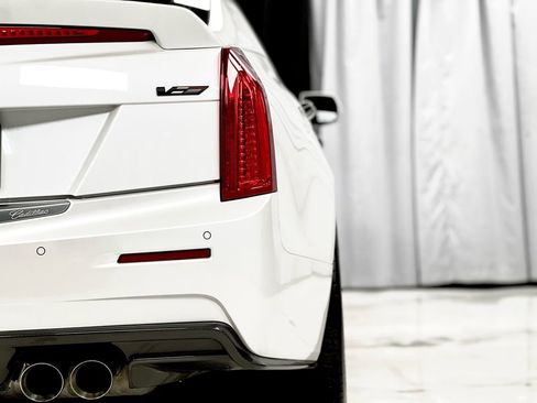 Used 2016 Cadillac ATS V w/ Carbon Fiber Package image 16