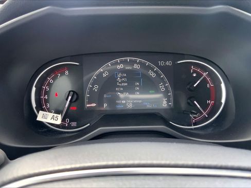 Used 2025 Toyota RAV4 XLE w/ Convenience Package FWD image 26