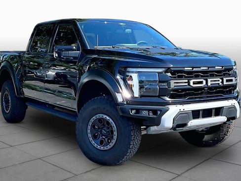 Used 2025 Ford F150 Raptor AWD/4WD image 3