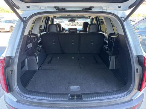 Used 2020 Kia Telluride EX AWD/4WD image 29