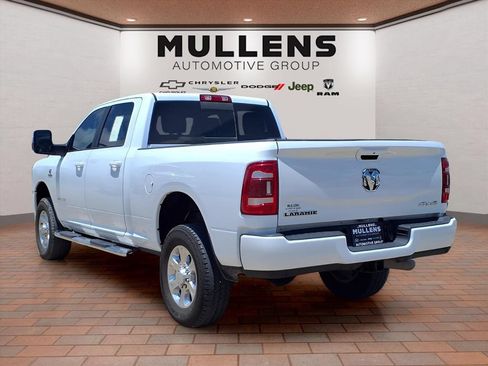Used 2024 RAM 2500 Laramie AWD/4WD image 7