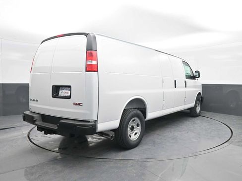 New 2026 GMC Savana 3500 Extended image 7