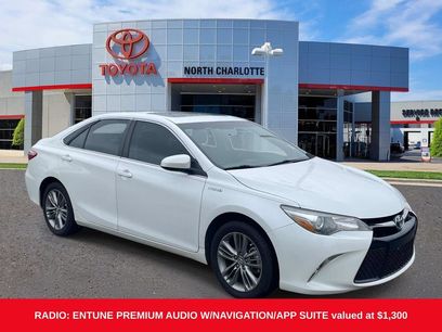 Used 2016 Toyota Camry SE w/ Moonroof Package