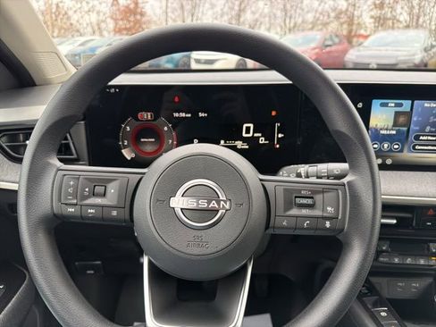 New 2026 Nissan Kicks SV w/ SV Premium Package image 8