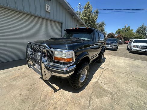 Used 1994 Ford Bronco AWD/4WD image 40