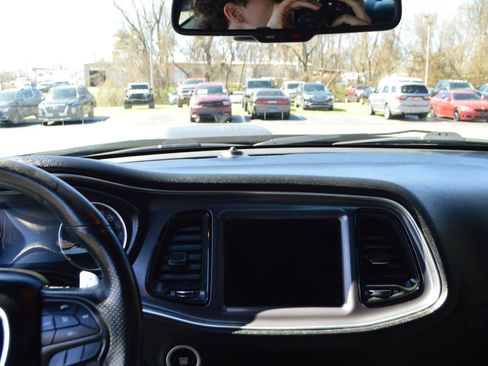 Used 2017 Dodge Challenger R/T Scat Pack image 22