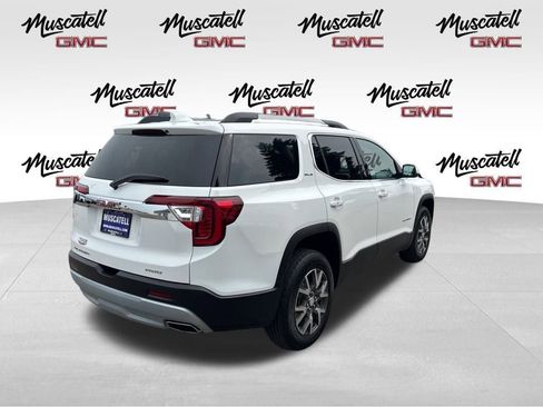 Used 2023 GMC Acadia SLE w/ Driver Convenience Package image 5